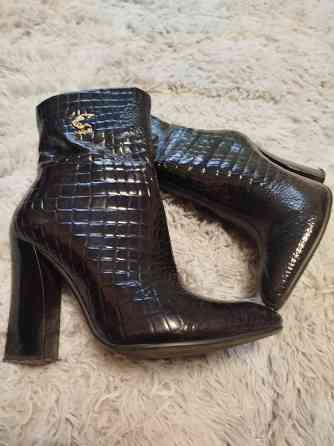 Продам осенние сапожки Донецк