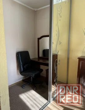 Сдается: трехкомнатная квартира. Этаж: 2/6. Район: Пролетарский Донецк - изображение 2