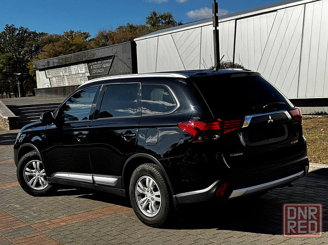 продам семейный автомобиль Mitsubishi Outlander 2015 года выпуска Донецк - изображение 4