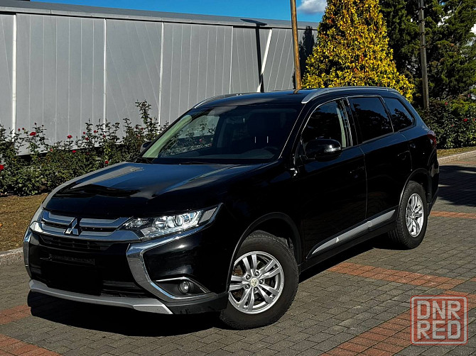 продам семейный автомобиль Mitsubishi Outlander 2015 года выпуска Донецк - изображение 2
