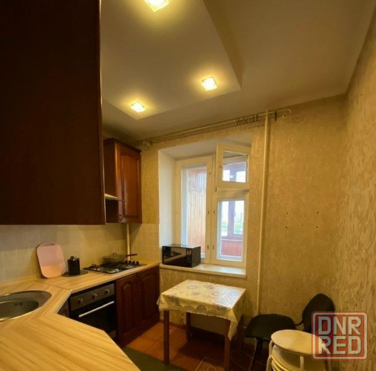 Сдаю двухкомнатную квартиру, Пролетарский район Донецк - изображение 1