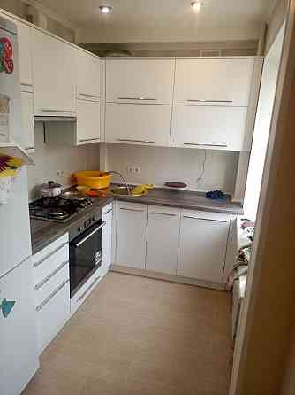 Продам 3-к квартиру Калининский рынок, капремонт. Донецк