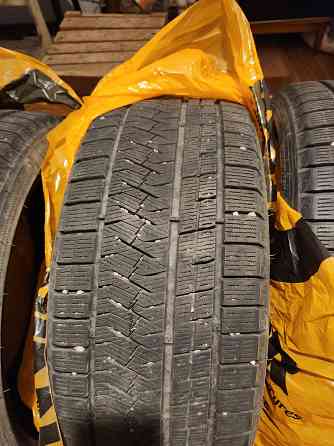 Продам шины зимние Triangle SnowLink PL02 225/40 R19 93V Донецк