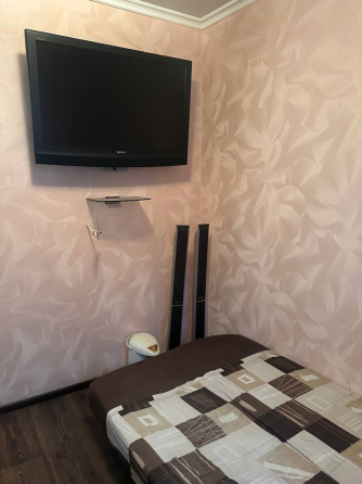 Сдам 2 комн. Дом (квартира на земле. 41 м2), центр Донецка, Ворошиловский район, Центр занятости. Ря Донецк