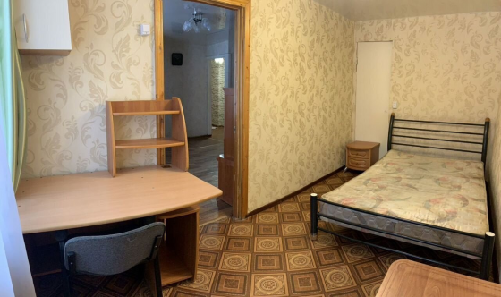 Сдaётcя двухкомнатнaя квартира в центре Донецк