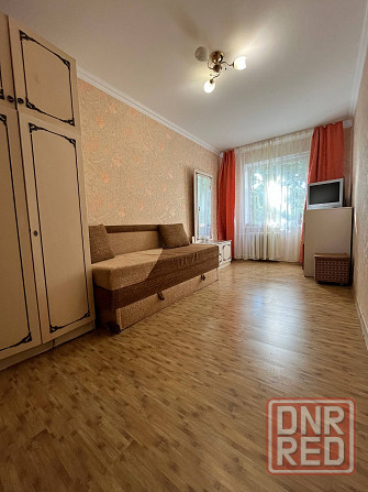 Сдается уютная 2-комнатная квартира в Ленинском районе, улица Кирова Донецк - изображение 1