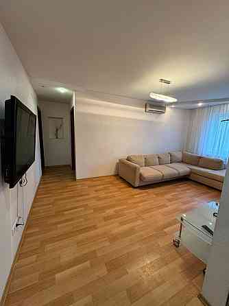 Трехкомнатная квартира на Шахтерской площади Университетская Донецк