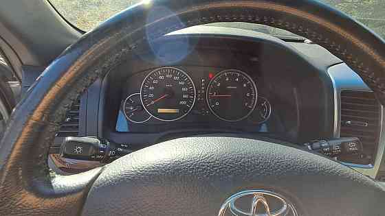 Продам Toyota Land Cruiser Prado 4.0 AT Макеевка