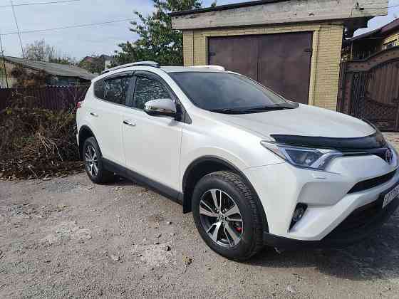 Toyota rav4 2017 Макеевка
