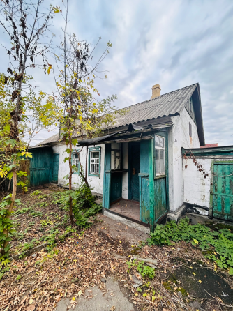 Продажа жилого дома на приватизированном участке земли г. Макеевка, Осипенко (ориентир Школа 39) Макеевка