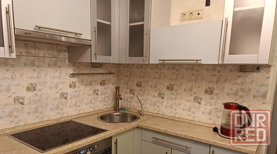 Сдается уютная двушка в Пролетарском районе Донецка напротив Донецк - изображение 1