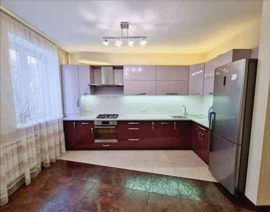 Двухкомнатную квартиру Киевский район Донецк