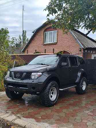 Продам Nissan pathfinder Харцызск