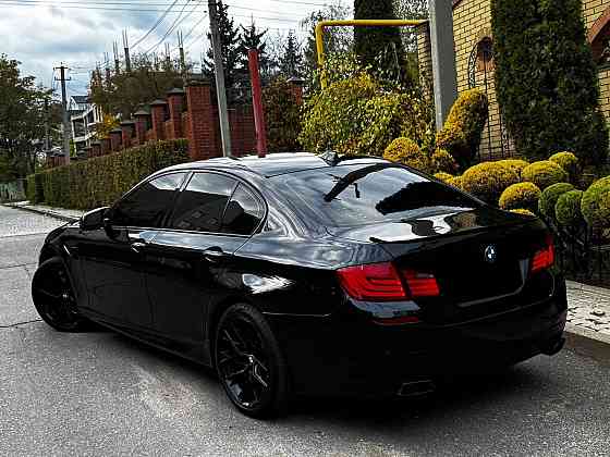 в продаже молодёжный стильный седан BMW 5 серии M-Full в кузове f10 2013 года выпуска Донецк