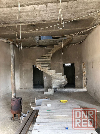 Продам дом недострой отличное место Макеевка - изображение 4