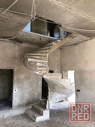 Продам дом недострой отличное место Макеевка - изображение 3