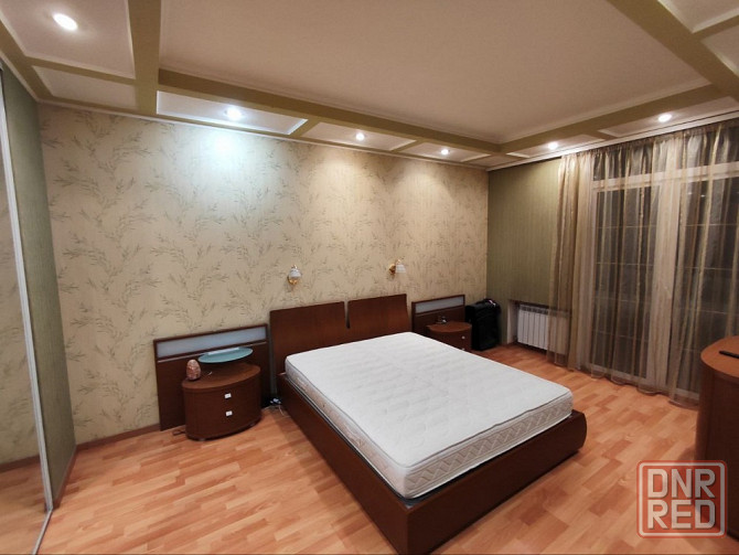 Продам 3-х комнатную квартиру в самом центре Донецка на площади Ленина Донецк - изображение 1