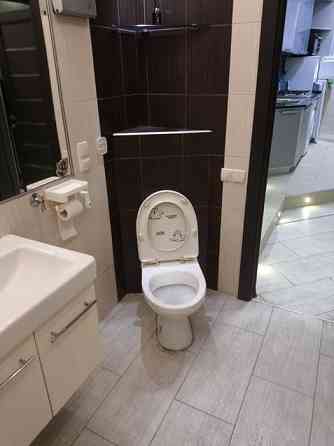 Сдам симпатичную двухкомнатную студию в Калининском районе.квартира сдаётся впервые! Донецк