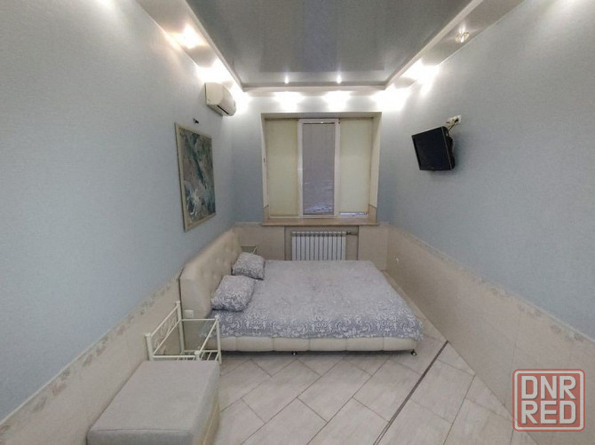 Сдам симпатичную двухкомнатную студию в Калининском районе.квартира сдаётся впервые! Донецк - изображение 3