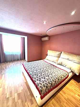 Продажа крупногабаритная 3-ком.кв. 80м2. Центр Донецка. Донецк