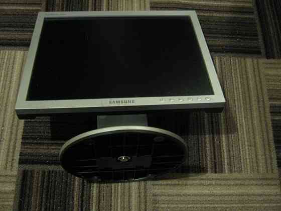 Мониторы 2 шт Донецк