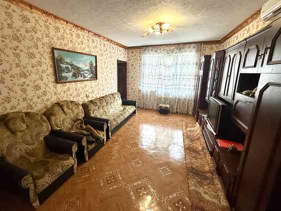 Продам 3 комн. кв., 65 кв.м., 2/9 эт., автономное отопление - Макеевка, мкр. Зелёный Макеевка