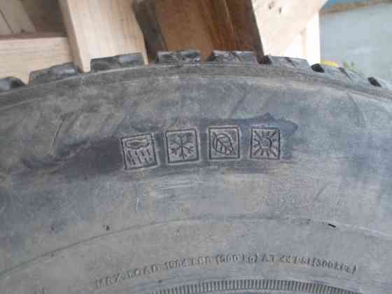 резина на уаз 225/75/16 Донецк