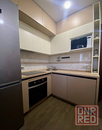 Сдаю однокомнатную квартиру в центральном районе города Донецка - Ворошиловский район, проспект Гуро Донецк - изображение 1