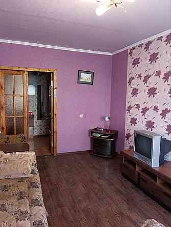 Срочно сдам 2к.кв г. Макеевка, Черёмушки, к-7, ул. Советской Макеевка