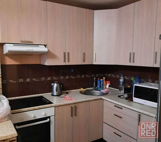 Сдается уютная двухкомнатная квартира в Буденовском района, рядом с ледовой ареной Алмаз Донецк - изображение 1