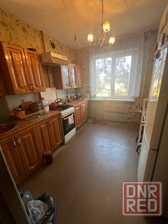 Продажа трехкомнатной квартиры в Пролетарском районе, ориентир Beerstown Донецк - изображение 1