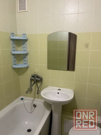 Сдам 1-комнатную квартиру в Ленинском районе, Оцкб. Донецк - изображение 2