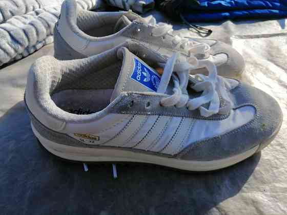 Продам кроссовки р. 41-41,5 Донецк