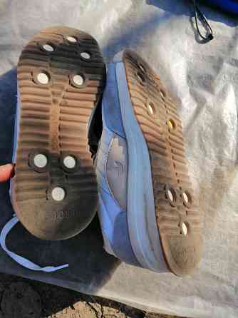 Продам кроссовки р. 41-41,5 Донецк