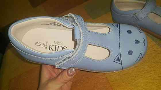 Туфли на девочку Marks & Spencer, кожа, 12 UK-30,5 EUR. Новые Донецк