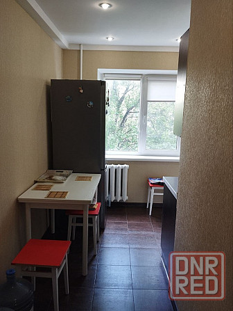 Продам двухкомнатную квартиру на Майском рынке лучший второй этаж Донецк - изображение 5