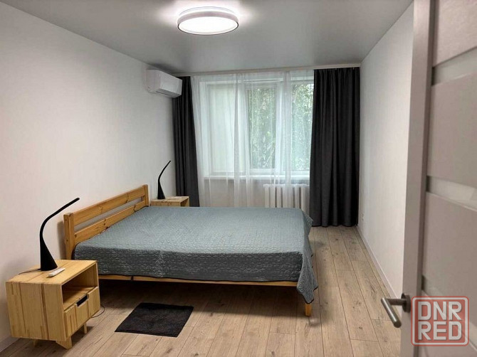 Сдам просторную двухкомнатную студию в Калининском районе на 4 этаже 5-этажного дома. Донецк - изображение 4