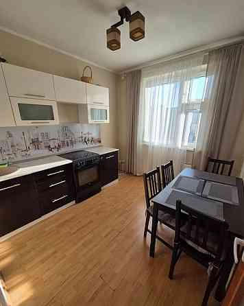 Сдам 1-комнатную квартиру в Ворошиловском районе, Белый Лебедь. Донецк