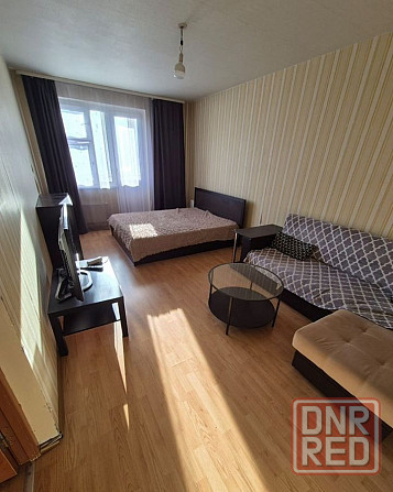 Сдам 1-комнатную квартиру в Ворошиловском районе, Белый Лебедь. Донецк - изображение 2