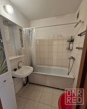 Сдам 1-комнатную квартиру в Ворошиловском районе, Белый Лебедь. Донецк - изображение 1