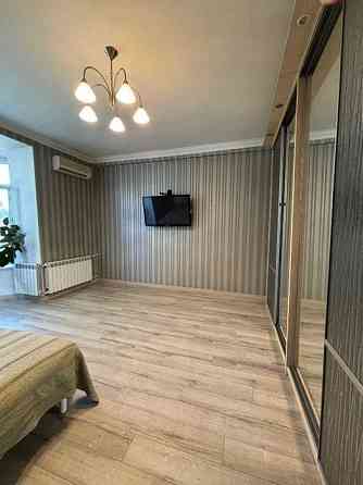 Уютная однокомнатная квартира в Куйбышевском районе на 3 этаже пятиэтажного кирпичного дома. Донецк