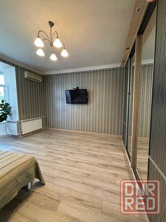 Уютная однокомнатная квартира в Куйбышевском районе на 3 этаже пятиэтажного кирпичного дома. Донецк - изображение 2