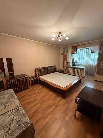 Предлагается на продажу шикарная 5-тикомнатная квартира в Калининском районе по пр-ту Дзержинского! Донецк