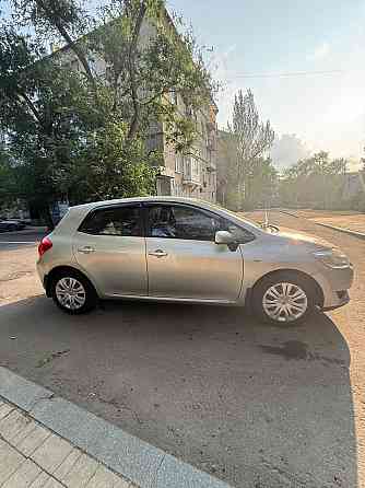 Продам автомобиль Toyota Auris Донецк