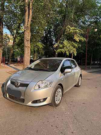Продам автомобиль Toyota Auris Донецк