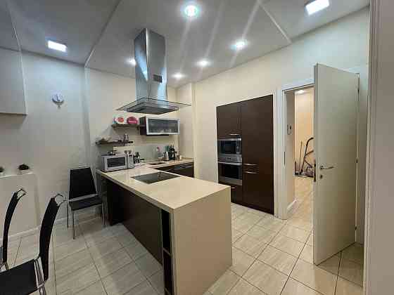 сдам 3к квартира в элитном новострое Мединститут, 145м2 Донецк