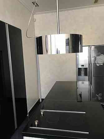 Продам отличную 4к кв новострой Центральный Донецк