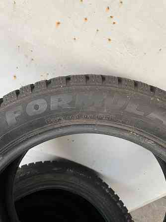Шины зимние Pirelli 225/50R17 Донецк