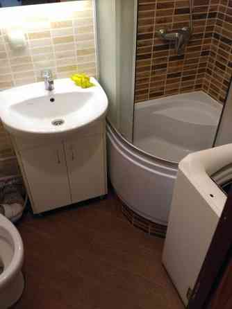 Предлагаю в аренду однокомнатную квартиру в Киевском районе.Возможен съём на короткий сок. Донецк