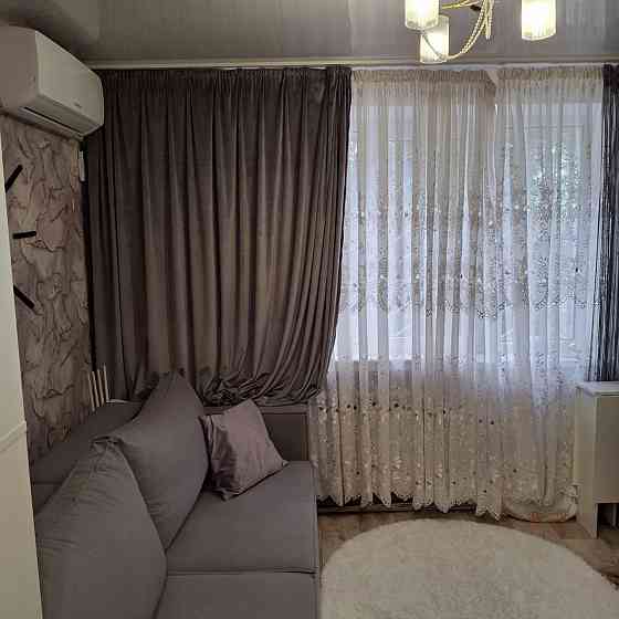 Продается гостинка в Мариуполе Мариуполь